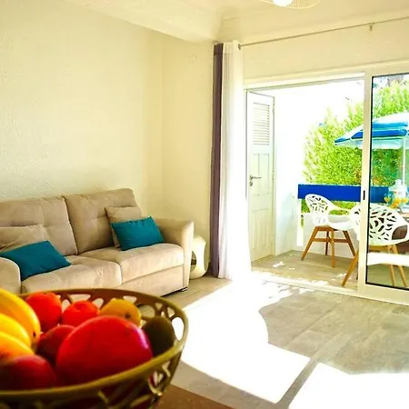 Apartment Oura Praia *